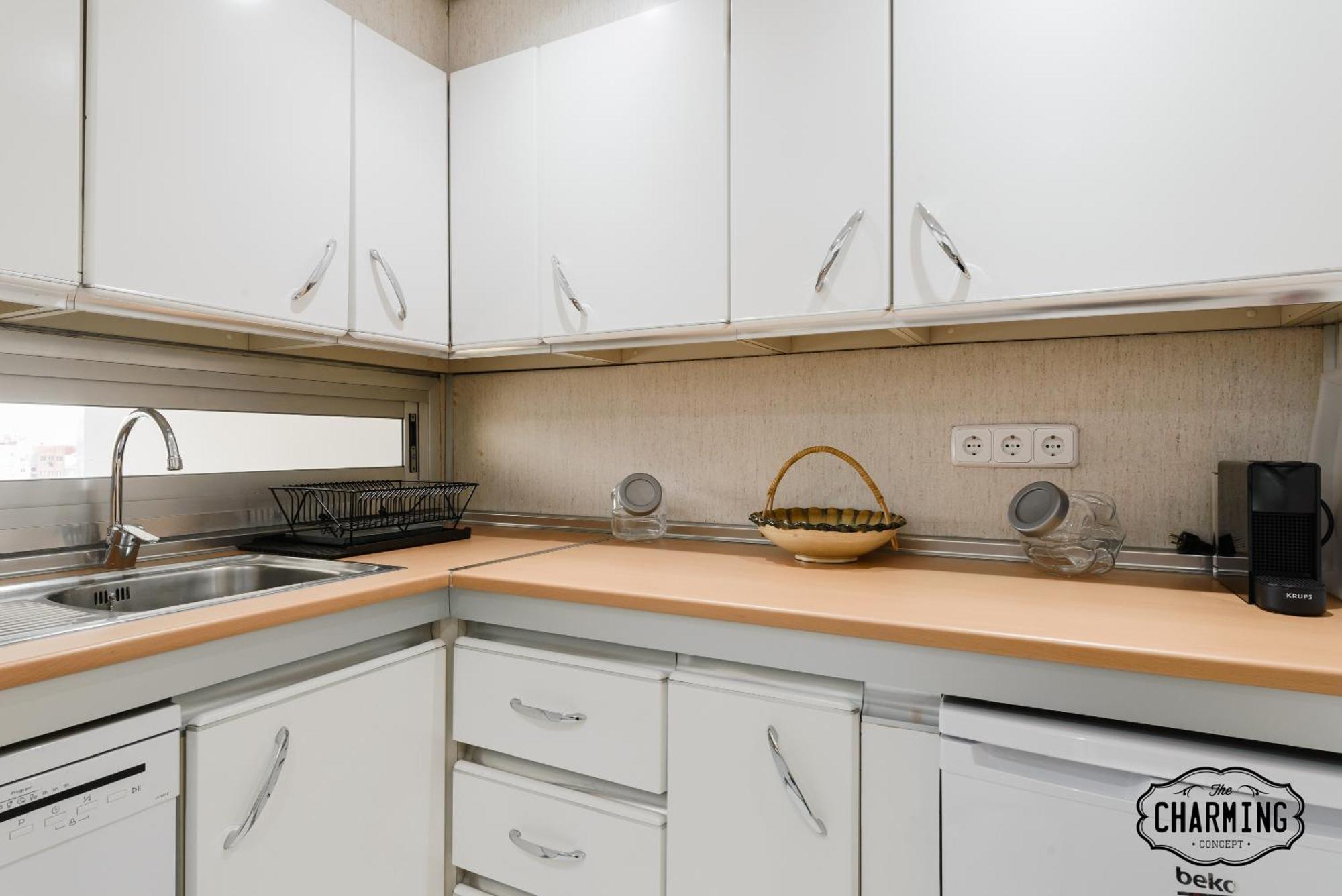 דירות מדריד Charming Eurobuilding 2 Terrace Exclusive - Plaza De Parking מראה חיצוני תמונה